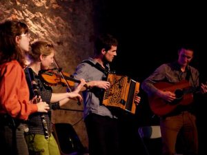 Photographie du groupe Aiar